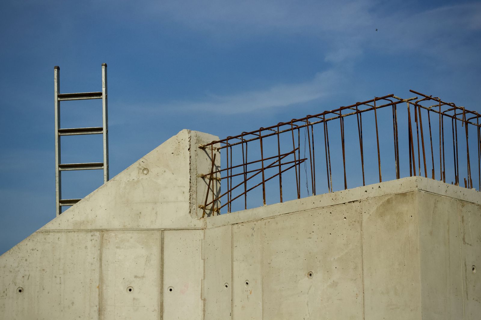 Concrete & structural interfaces — illustrative industry photograph